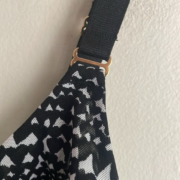 Stella McCartney Florence Fluttering Bodysuit Black Heart Print - Picture 6 of 16